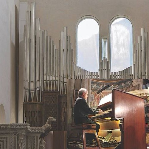 Ravello, stasera in Duomo Vespri d'organo del maestro Alessandro Albenga