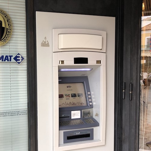 Ravello, tentata truffa al bancomat: installato sistema di clonazione carte