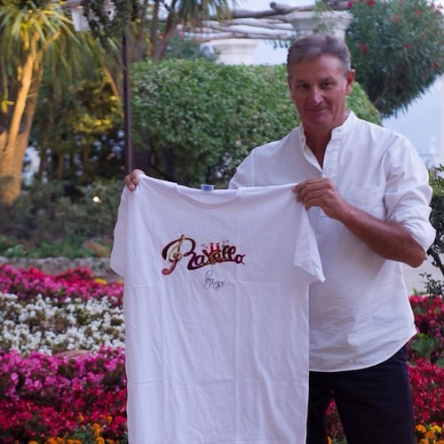 RavHello, la nuova identità visiva della Città della musica su t-shirt e cappellini [FOTO]