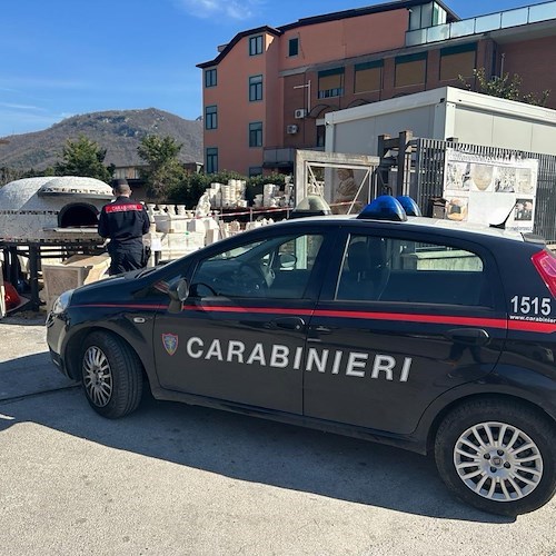 Realizzava manufatti in cemento e gesso senza autorizzazioni, sequestrata attività a Mercato San Severino