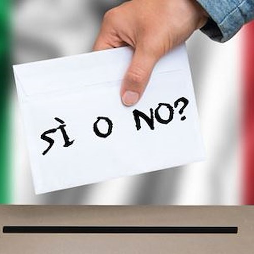 Referendum: Sindaci della Costiera Amalfitana per il 'Sì', ma c'è chi dice 'No'