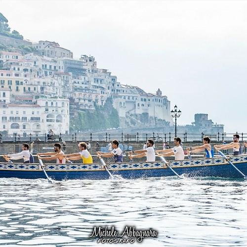Regata Repubbliche Marinare, il cavallo alato di Amalfi è partito alla volta di Genova [FOTO]