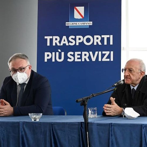 «Regione ha già potenziato trasporti per l'estate in Costa d'Amalfi»: Cascone risponde a polemiche e considera protocollo per criticità