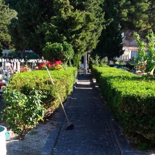 Riapre al pubblico il cimitero di Maiori: ecco orari e modalità di accesso 