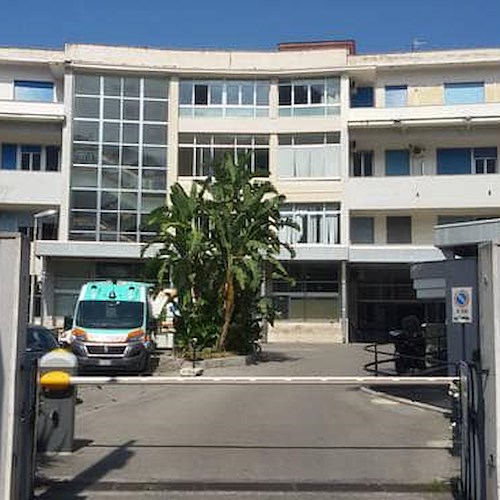Riapre rianimazione all'Ospedale di Sorrento: sindaci Coppola e Sagristani incontrano De Luca 