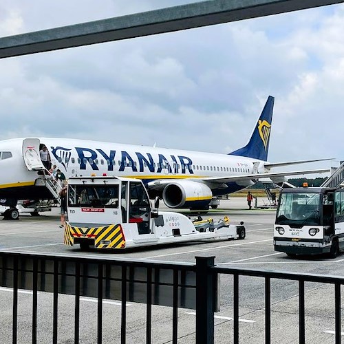 Ryanair ed EasyJet pronte a decollare dell'aeroporto "Salerno Costa d'Amalfi"<br />&copy; Giovanni Bovino