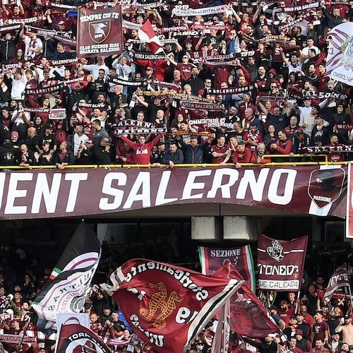 «Salernitana costretta a giocare in un giorno feriale e in orario improponibile», Celano (FI) chiede intervento del Sindaco