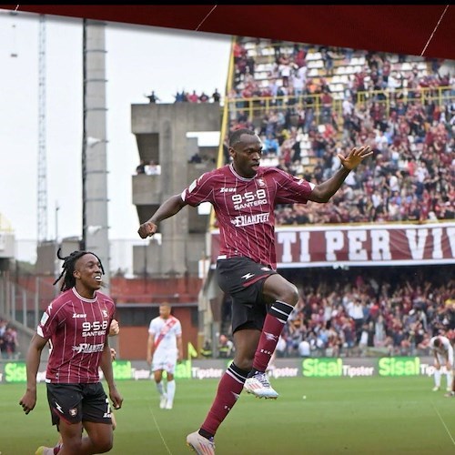 Salernitana, missione compiuta: batte il Mantova e resta in corsa per la salvezza