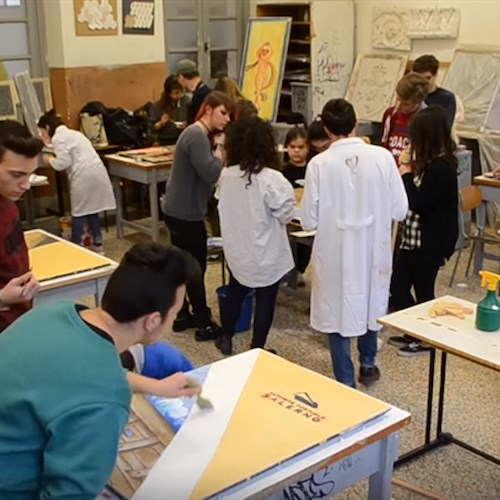 Salerno: al liceo artistico Sabatini-Menna il primo workshop sperimentale sull’affresco /VIDEO