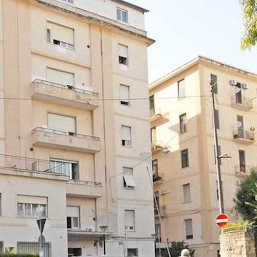 Salerno, morti sospette alla clinica Tortorella: arrestato primario e sospeso un chirurgo