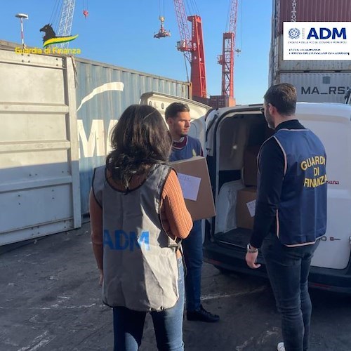 Salerno: oltre 1.300 capi d’abbigliamento sottratti al “mercato del falso” devoluti alla Caritas Diocesana