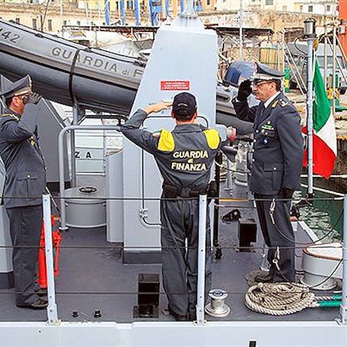 Salerno ricorda il finanziere trentino Gottardi con l'arrivo dell'unità navale speciale