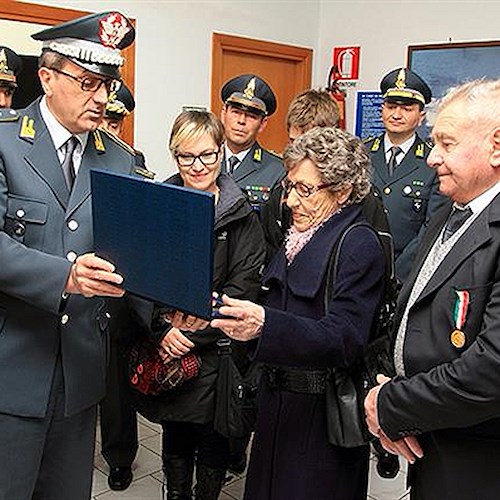 Salerno ricorda il finanziere trentino Gottardi con l'arrivo dell'unità navale speciale