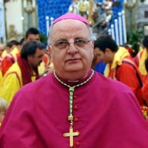 Salerno: si è dimesso il Vescovo Luigi Moretti per motivi di salute