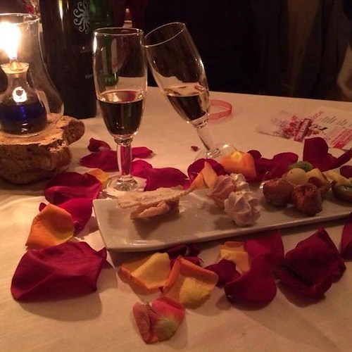 San Valentino in Costiera Amalfitana, ecco dove andare per una cena super romantica 