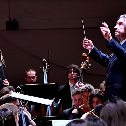 Sarà il Maestro Riccardo Muti a ricevere il Premio Faraglioni: 30 agosto la cerimonia al Grand Hotel Quisisana di Capri