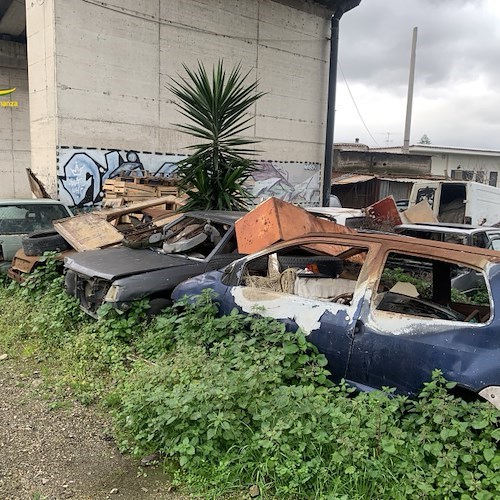 Scafati: sequestrate due discariche abusive a cielo aperto, denunciato un responsabile