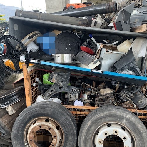 Scafati: sequestrate due discariche abusive a cielo aperto, denunciato un responsabile