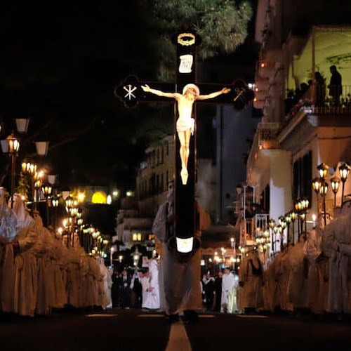 “Se ad Amalfi la Processione del Cristo Morto finisce, tanto vale abolire anche quella di Sant’Andrea”<br />&copy; Comune di Amalfi