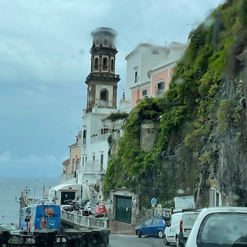 Traffico ad Atrani<br />&copy; Massimiliano D'Uva