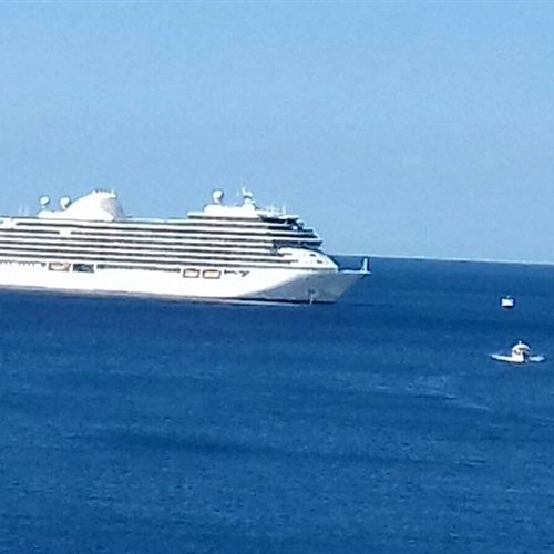 Seven Seas Explorer, la nave crociera più lussuosa al mondo arriva in Costiera Amalfitana