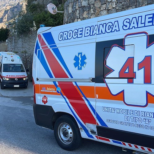 Si accascia al suolo in arresto cardiaco: uomo perde la vita a Praiano 