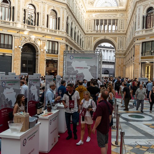 Si chiude a Napoli la seconda edizione di “Campania.Wine”: 116 cantine, oltre 600 vini e più di 5mila visitatori in Galleria Umberto I