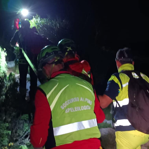 Si perde sui sentieri di Sorrento, escursionista straniero precipita in un dirupo e muore 
