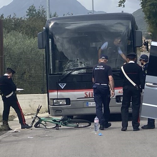 Si schianta fatalmente contro bus di linea, indagato l'autista<br />&copy; TV OGGI SALERNO