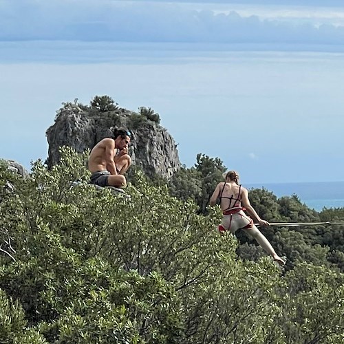 Slacklining a Maiori con il Club Slackline Bologna /foto /video