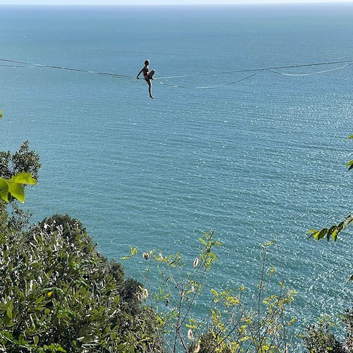 Slacklining a Maiori con il Club Slackline Bologna /foto /video