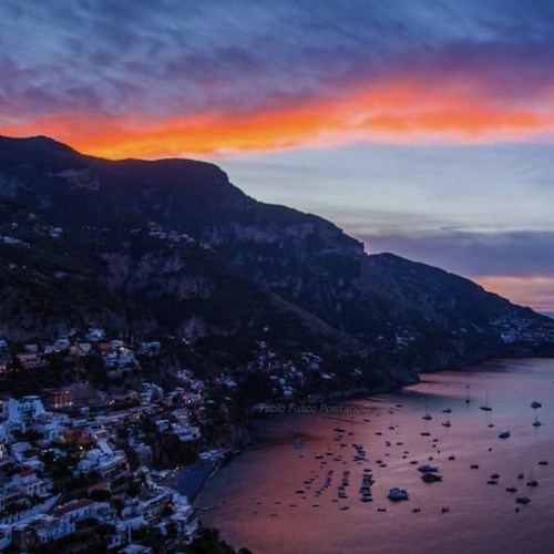 “Sogno di una notte di fine estate”: 20 ottobre a Positano uno spettacolo di luci e suoni sull’acqua