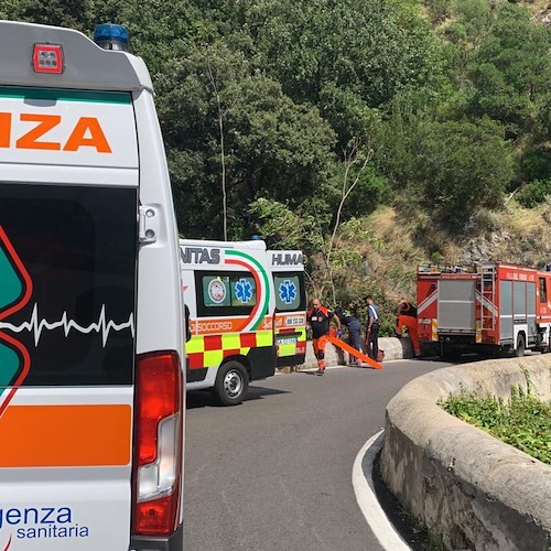 Sono in gravi condizioni di salute le due donne cadute nel burrone a Maiori: gli aggiornamenti dall’ospedale