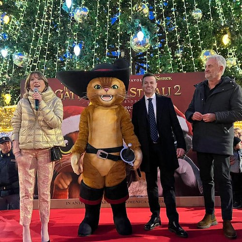 Sorrento accende l'Albero di Natale e inaugura le Giornate Professionali di Cinema
