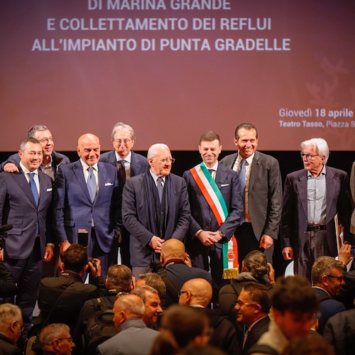 Stamattina cerimonia con il presidente della Regione Campania