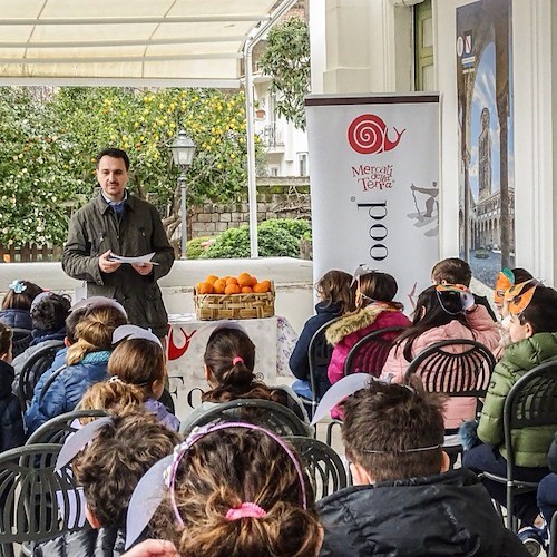 Sorrento, con lo "Spremuta Day" alunni a lezione di natura 