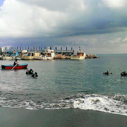 Sorrento, concluse le operazioni di mappatura dei fondali di Marina Grande: situazione positiva