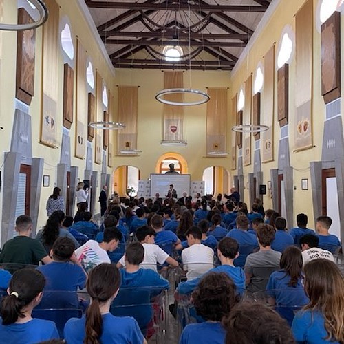 Sorrento, concluse le operazioni di mappatura dei fondali di Marina Grande: situazione positiva