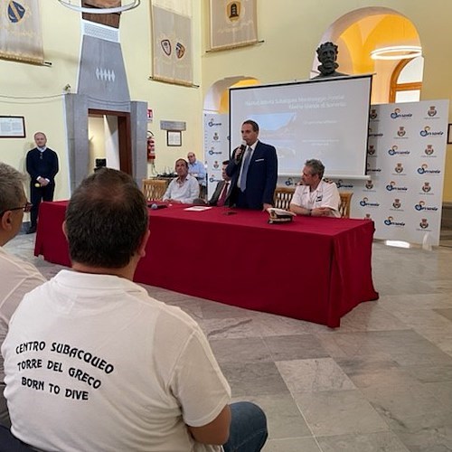 Sorrento, concluse le operazioni di mappatura dei fondali di Marina Grande: situazione positiva