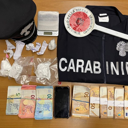 Spaccio in Costiera Amalfitana, arrestato uomo di Cava: sequestrati 175 grammi di cocaina