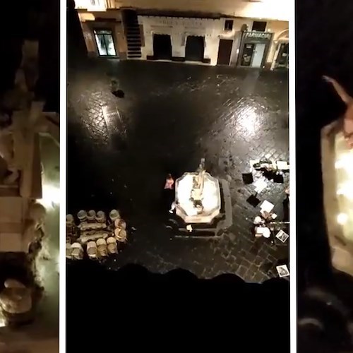 Spettacolo indecoroso ad Amalfi: due turiste si immergono nella Fontana di Sant'Andrea