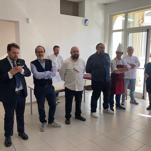 Successo a Tramonti per il Grande Pranzo di solidarietà in collaborazione con l’Emilia-Romagna
