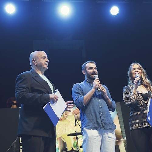 Successo per il Kiss Kiss Play Summer Live ad Amalfi, ieri sera generazioni unite nel segno della musica
