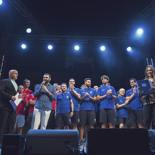 Successo per il Kiss Kiss Play Summer Live ad Amalfi, ieri sera generazioni unite nel segno della musica