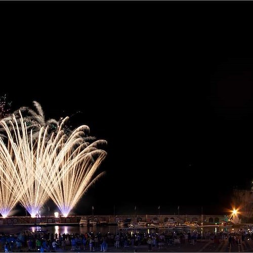 Successo per la Festa Scudetto a Maiori: tantissimi tifosi del Napoli al Porto /FOTO