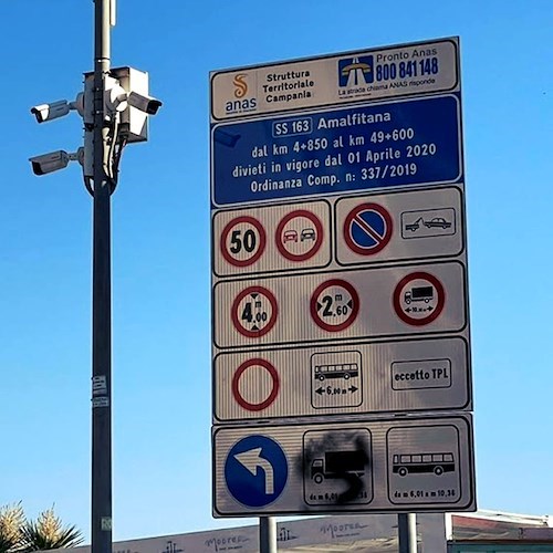 Targhe alterne in Costa d’Amalfi: Prefetto accoglie richieste Sindaci, ecco chi è esente da Ordinanza Anas 