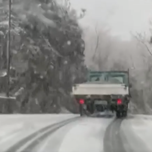 Torna il gelo in Costa d'Amalfi: neve su strade Passo e Valico, previsto spargimento sale