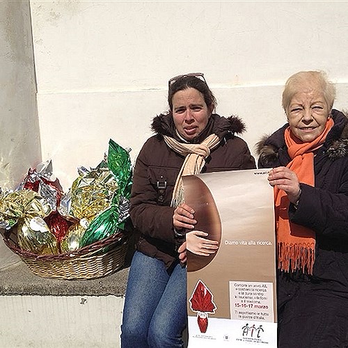 Torna l'uovo di Pasqua AIL: volontari in piazza a Ravello per ricerca leucemia