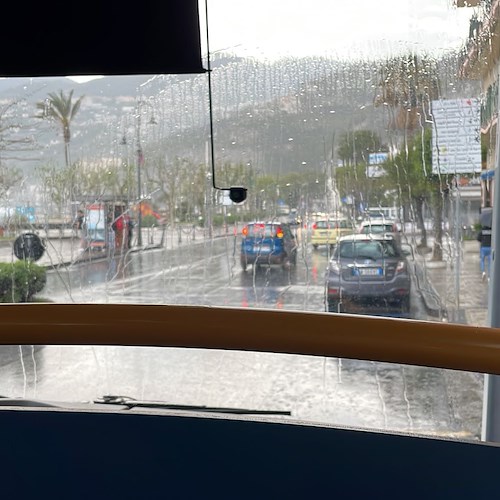 Tornano piogge e temporali: da mezzanotte scatta l'allerta meteo Gialla in Campania 