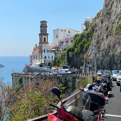 Traffico Costa d'Amalfi, Comune di Ravello predispone ausiliari viabilità a Castiglione fino a settembre